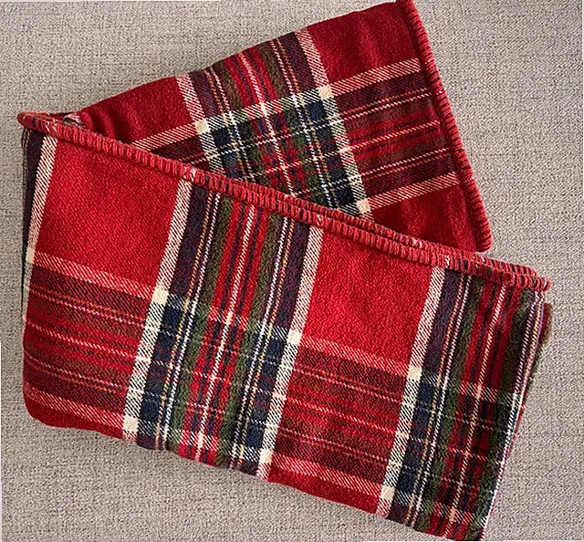 Lauren Ralph Lauren Cotton Flannel Throw Blanket 54x65 Red/Green Plaid Tartan