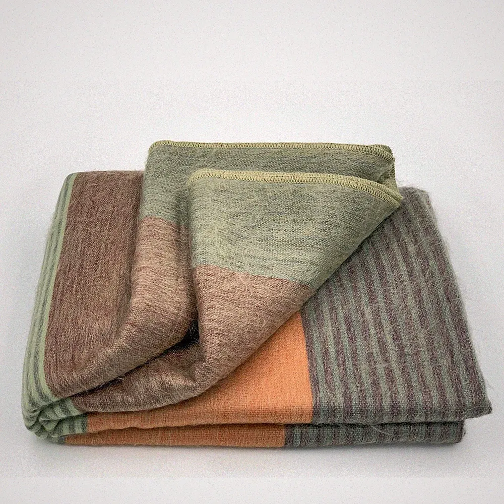 SOFT & WARM STRIPED ALPACA LLAMA WOOL BLANKET PLAID 90"x70" QUEEN BED SOFA COUCH